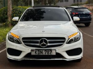 2016 Mercedes-Benz C200 W205 AMG-Trim — photo 2