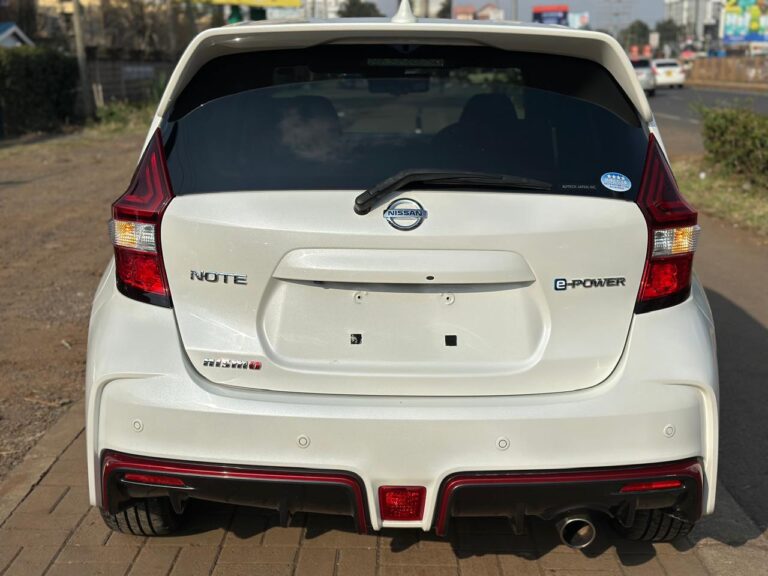 2018 Nissan Note Nismo E-Power — photo 3