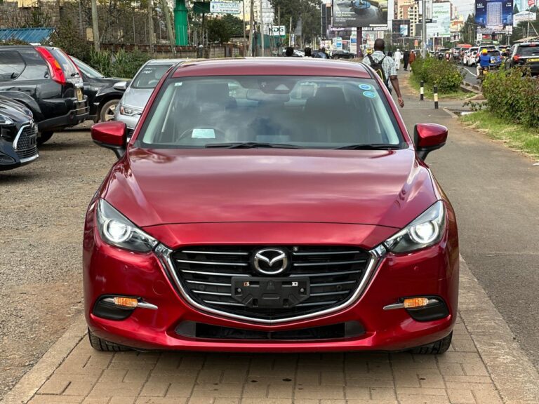2018 Mazda Axela Saloon — photo 8