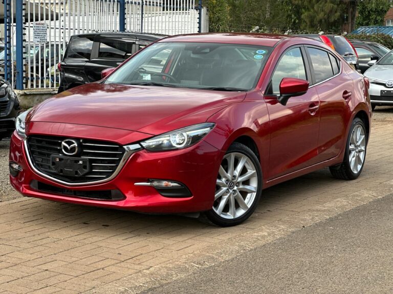 2018 Mazda Axela Saloon — photo 4