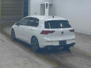 2022 Volkswagen Golf GTI Base Grade — photo 2