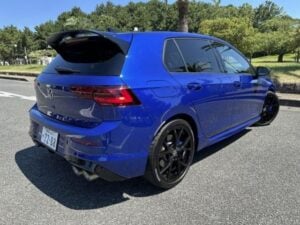 2023 Volkswagen Golf R — photo 3