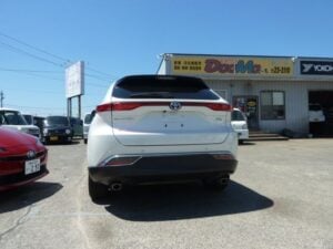 2020 Toyota Harrier Hybrid 4WD — photo 2