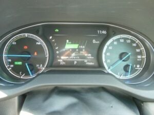 2020 Toyota Harrier Hybrid 4WD — photo 4