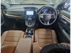 2020 Honda CR-V Hybrid EX Masterpiece — photo 3