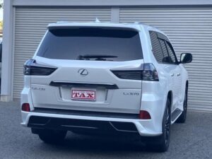 2019 Lexus LX570 — photo 4