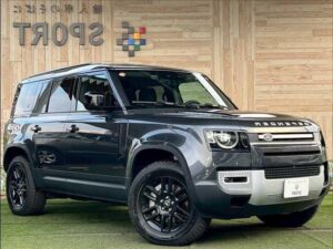 2023 Land Rover Defender 110 S — photo 1