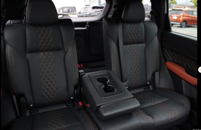 2021 Mitsubishi Outlander PHEV — photo 8