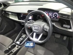 2021 Audi A3 30 TFSI Sportback — photo 3