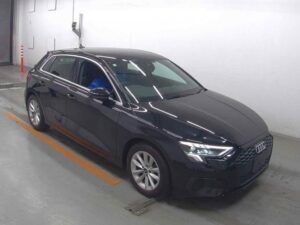 2021 Audi A3 30 TFSI Sportback — photo 1