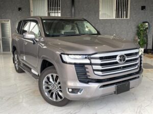 2024 Toyota Land Cruiser ZX 300 Series — photo 1