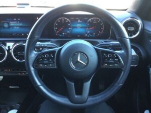 2019 Mercedes-Benz A180 — photo 3