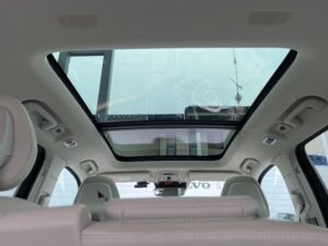 2019 Volvo XC90 Inscription T8 Twin-Engine — photo 3