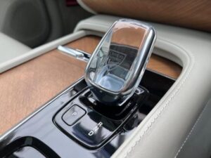 2019 Volvo XC90 Inscription T8 Twin-Engine — photo 4