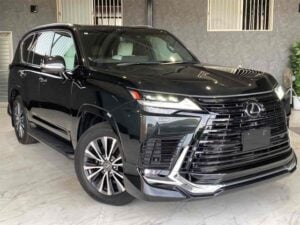 2024 Lexus LX600 — photo 1