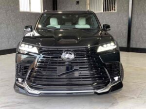 2024 Lexus LX600 — photo 2