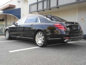 2020 Mercedes-Maybach S560 Grand Edition — photo 4