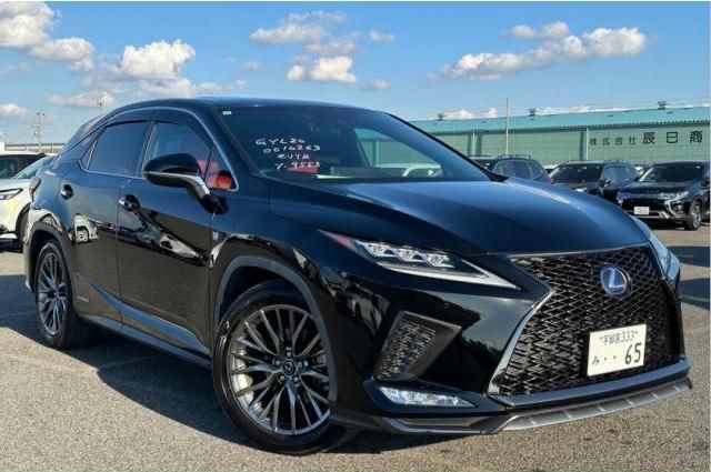 2020 Lexus RX450h F Sport.