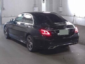 2019 Mercedes-Benz C200 AvantGarde AMG Line — photo 2