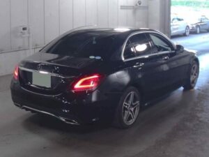 2019 Mercedes-Benz C200 AvantGarde AMG Line — photo 4