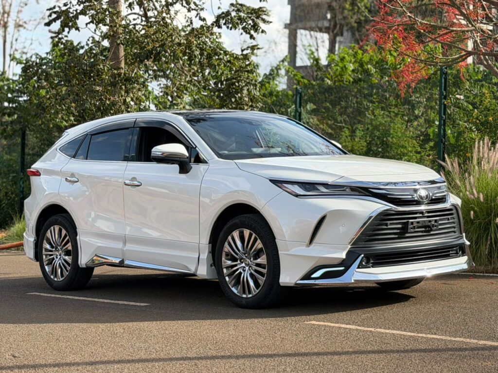 2020 TOYOTA HARRIER WHITE