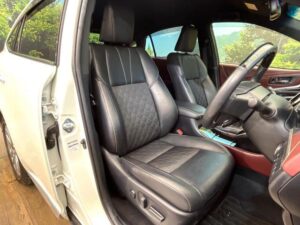 2019 Toyota Harrier Premium — photo 3