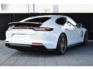 2022 Porsche Panamera Platinum Edition PDK 3.0 — photo 3