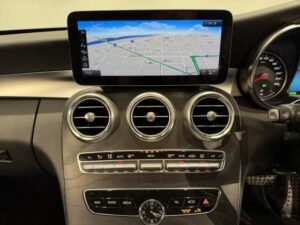 2019 Mercedes-Benz C200 AvantGarde AMG Line 1.5L — photo 3