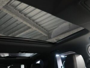 2019 Land Rover Discovery 5 HSE Luxury 3.0L — photo 4