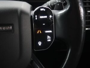 2019 Land Rover Discovery 5 HSE Luxury 3.0L — photo 3