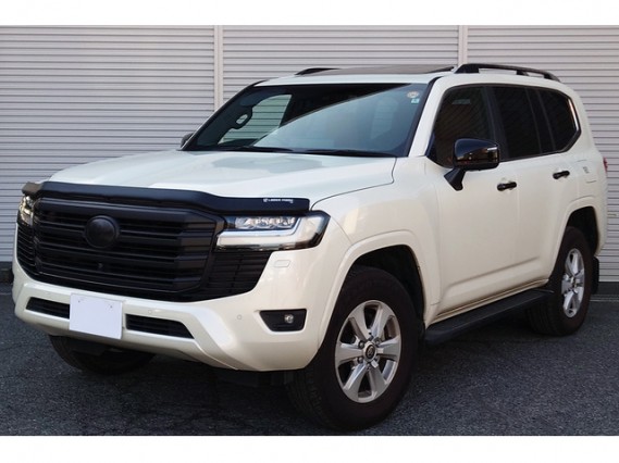 2022 Toyota Land Cruiser 300 AX