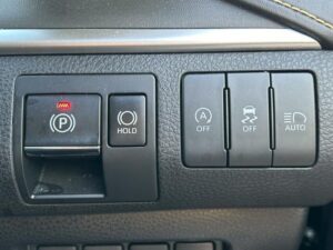 2019 Toyota Harrier Z Leather Package 2.0 — photo 2