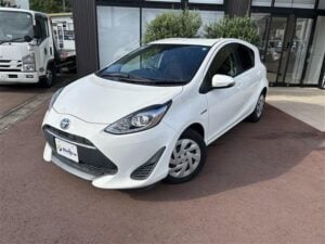 2019 Toyota Aqua Hybrid 1.5L — photo 3