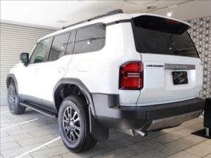 2025 Toyota Landcruiser Prado VX J250 2.7L — photo 2