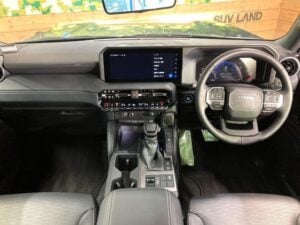 2025 Toyota Landcruiser Prado VX J250 2.7L — photo 3