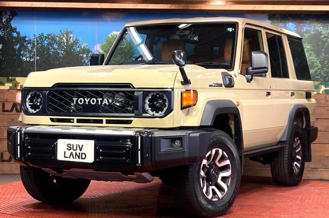 2024 Land Cruiser 70 Series AX GDJ76W