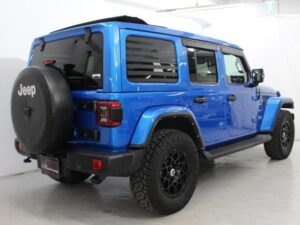 2021 Jeep Chrysler Wrangler Unlimited Sahara 3.6L — photo 2