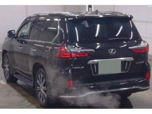 2020 Lexus LX570 5.7L — photo 3
