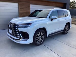 2024 Lexus LX600 3.5L — photo 3