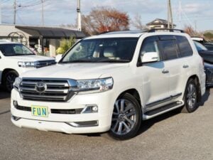 2019 Toyota Landcruiser ZX 4.6L — photo 4