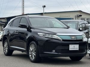 2019 Toyota Harrier Premium 2WD 2.0 — photo 1