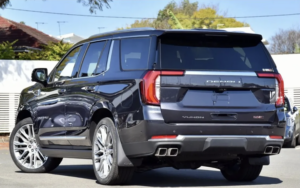 2025 GMC YUKON DENALI 6.2L EcoTec3 V8 — photo 4