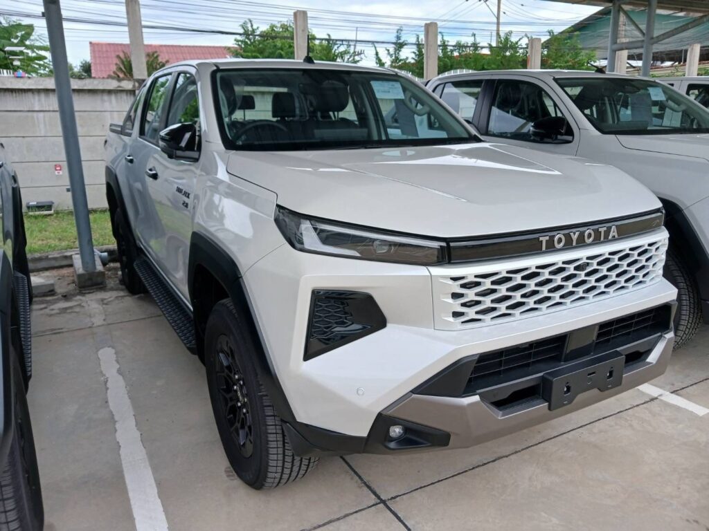 2025 Toyota Hilux