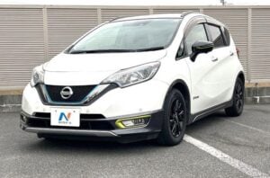 2019 Nissan Note X e-Power 1.2 — photo 2
