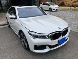 2019 BMW 740e Performance Sport 2.0 — photo 1
