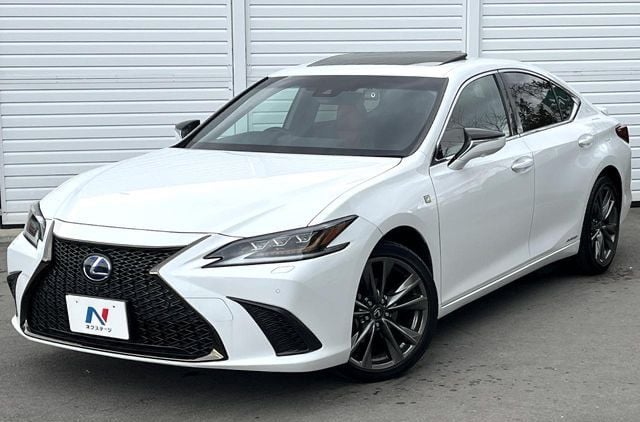 2021 Lexus ES300h F Sport