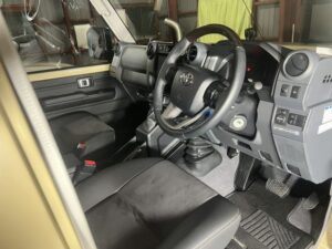 2025 Toyota Land Cruiser 76 Series GDJ76W 2.8L — photo 2