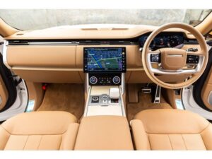 2025 Range Rover Vogue SV P530 SWB 4.4L — photo 2