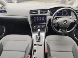 2020 Volkswagen Golf TDI Comfortline 2.0 — photo 2