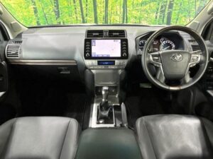 2022 Toyota Land Cruiser Prado TX-L 2.7L — photo 3
